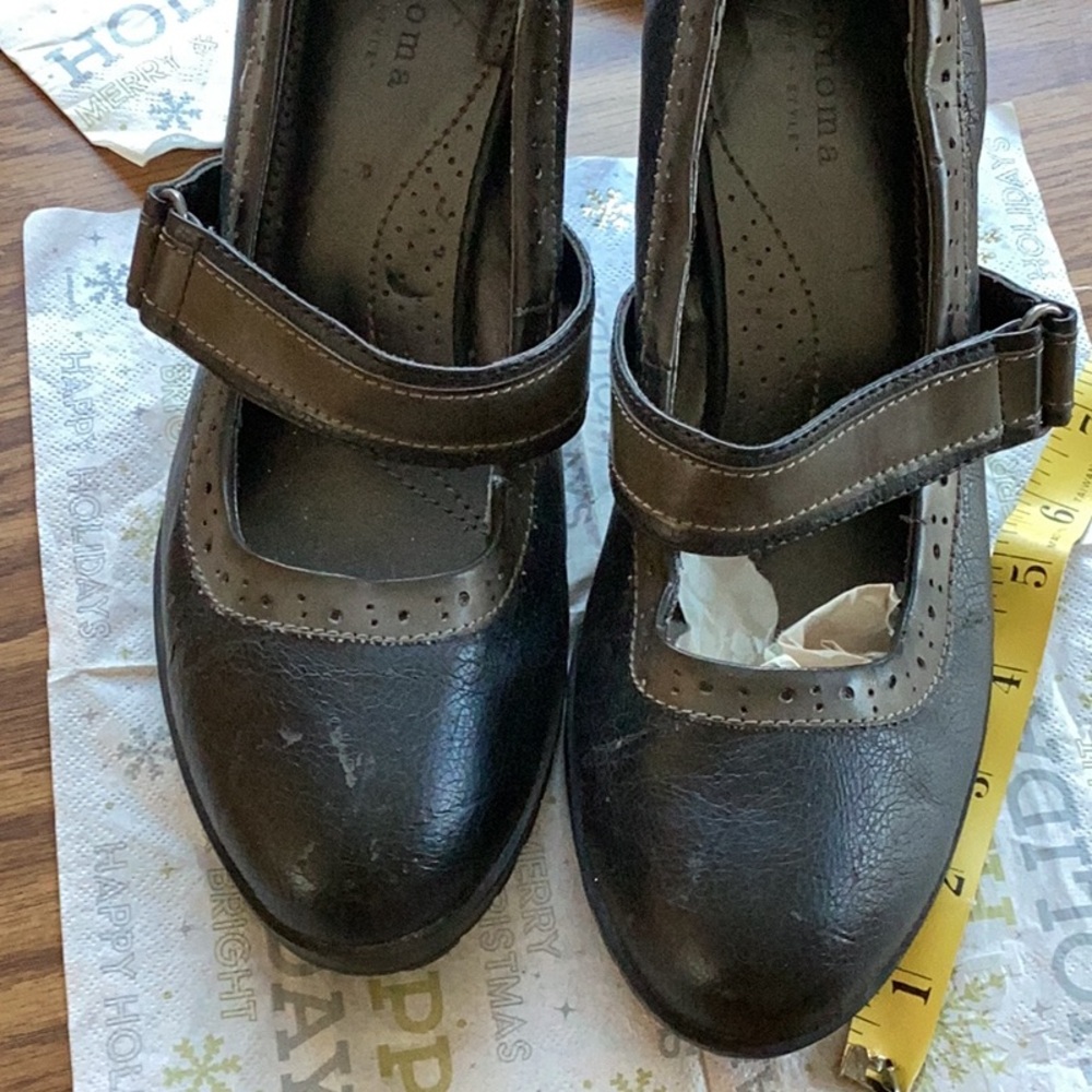 Chunky Sonoma Shoes BLACK w/BROWN  HEELS Frisky Faux Leather Sz 9.5 NPLC